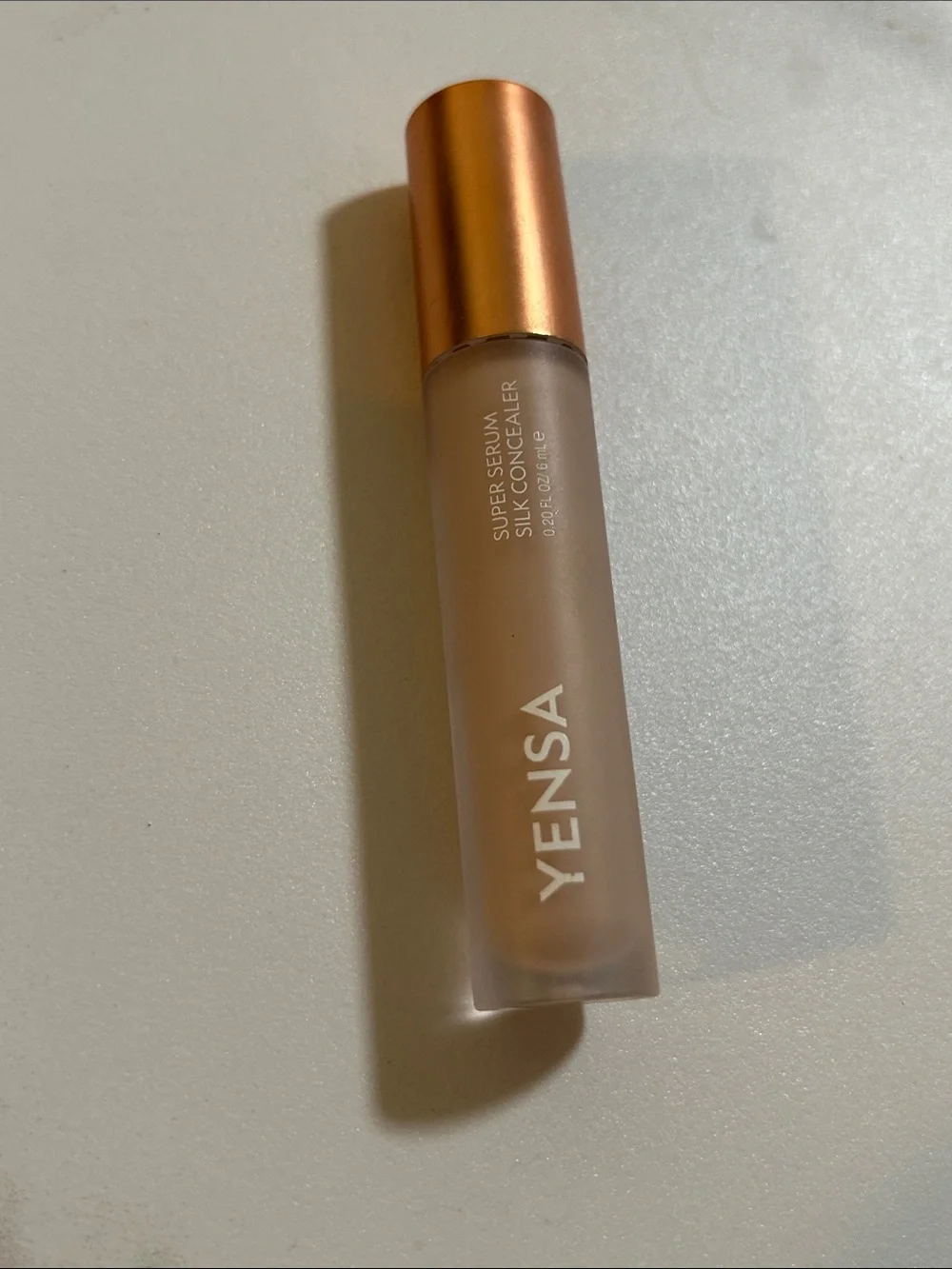 Super Serum Silk Concealer - Medium 1